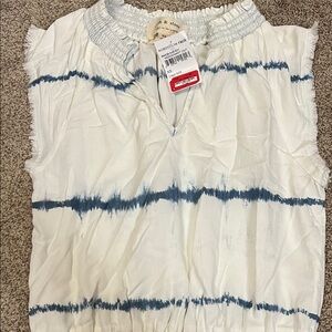 cloth & Stone Nordstrom White Sleeveless Tie-Dye Stripe Smocked Neck Top